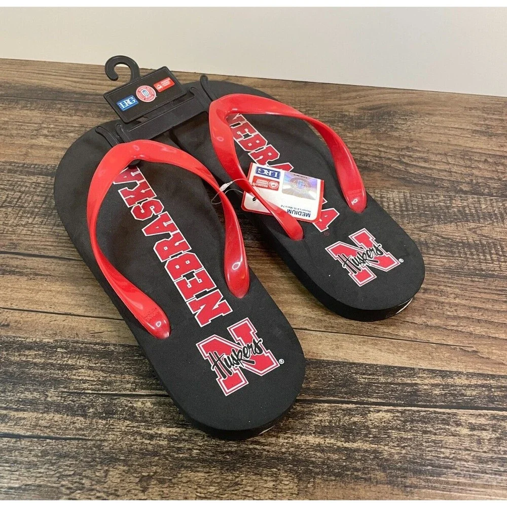 Nebraska Cornhuskers Huskers Unisex W 9-10 M 7-8 Football NCAA Medium Black Red